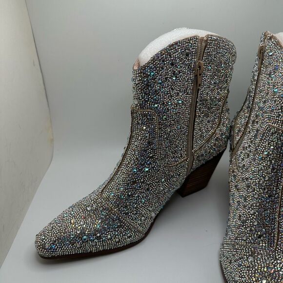 CUSHIONAIRE Women's Bravo Rhinestone Western boot +Memory Foam 10 SILVER NEW - Picture 7 of 7